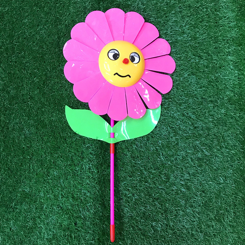 Factory Direct Sales Children's Smiley Windmill Traditional Nostalgic Toy Cartoon Windmill Park Stall Hot Sale Wholesale