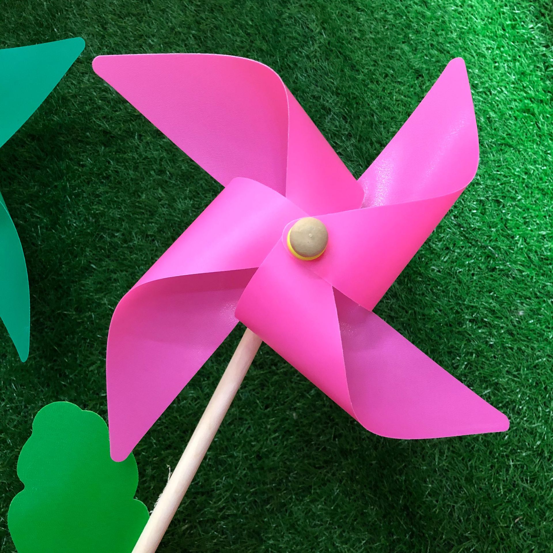Newly Listed Four-Corner Wooden Pole Windmill Pp Material Wooden Pole Hand-Held Decorating Windmill Size Multi-Color