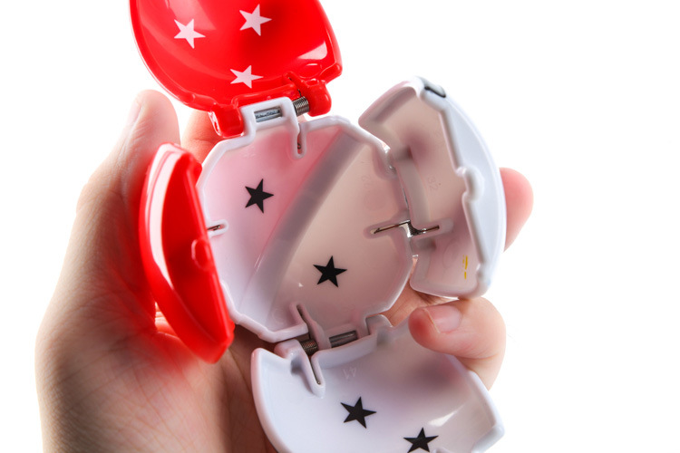 Flip Pet Explosion Poke Ball Pokémon Charmander Pull Squirtle Yusan Doll Model Toy Flip Pet Explosion Poke Ball Pokémon Charmander Pull Squirtle Yusan Doll Model Toy