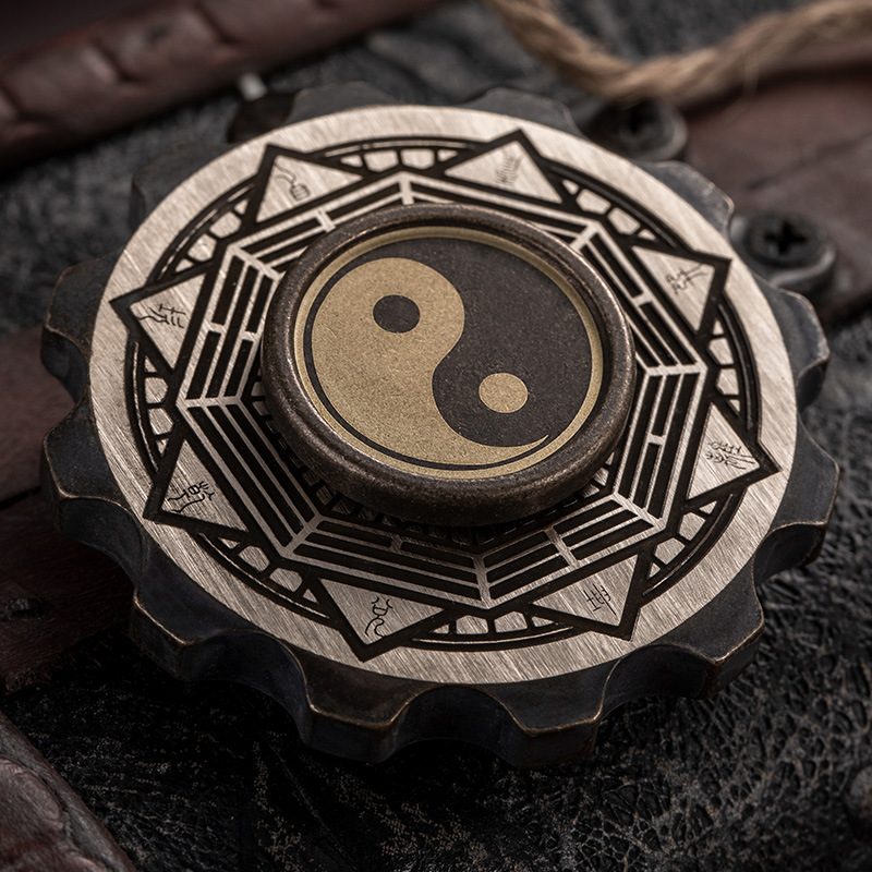 Viking Pirate Fingertip Gyro Pure Copper Assembled Rotating Finger Toy Adult EDC Relieving Spinning Top Gossip Toy