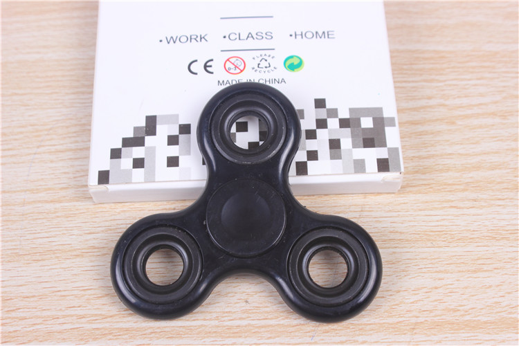 Fingertip Gyro Three-Leaf Gyro Finger Toy Pressure-Reducing Creative Toy Color Hand Spinner Wholesale
