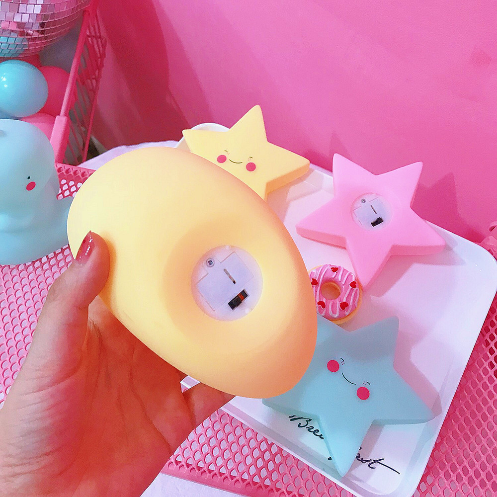 Cartoon Ins Popular Bedroom Bedside Small Night Lamp Vinyl Children&#039;s Stall Luminous Toys Christmas Gift Wholesale