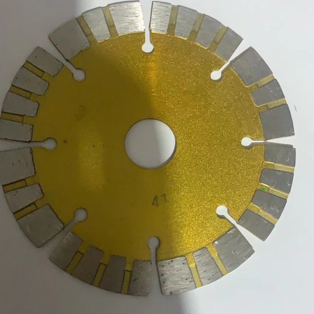 Factory Direct Sales Excellent Quality Diamond Saw Blade Road Cutting Disc, Floor Grinding Block, Rhinestone. Factory Direct Sales Excellent Quality Diamond Saw Blade Road Cutting Disc, Floor Grinding Block, Rhinestone.