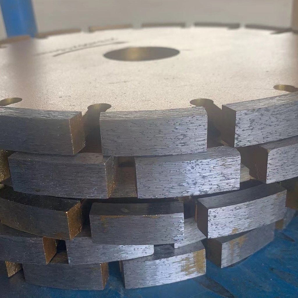 Factory Direct Sales Excellent Quality Diamond Saw Blade Road Cutting Disc, Floor Grinding Block, Rhinestone. Factory Direct Sales Excellent Quality Diamond Saw Blade Road Cutting Disc, Floor Grinding Block, Rhinestone.