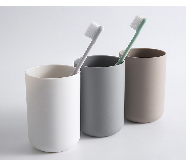 Toothbrush Holder No Trace Stickers Washing Set Simple Toothbrush Holder Bathroom Storage Tooth Glass Suit Toothbrush Storage Rack