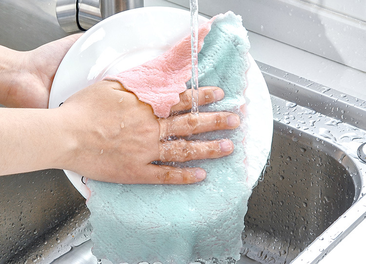 Dish Cloth Double-Sided Two-Color Dish Towel Kitchen Oil-Free Lint-Free Hanging Rag Thickened Scouring Pad Dish Cloth Double-Sided Two-Color Dish Towel Kitchen Oil-Free Lint-Free Hanging Rag Thickened Scouring Pad