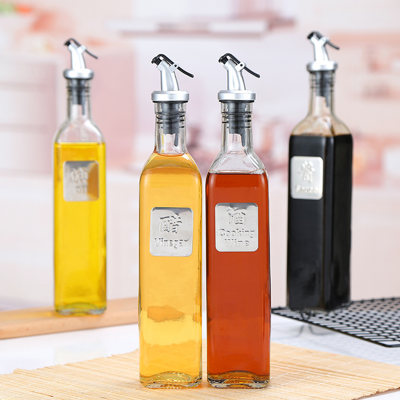 Kitchen supplies leakproof glass oil pot set household seasoning bottle divided into 500ml glass tank manufacturers