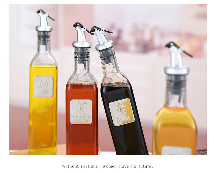 Kitchen supplies leakproof glass oil pot set household seasoning bottle divided into 500ml glass tank manufacturers Kitchen supplies leakproof glass oil pot set household seasoning bottle divided into 500ml glass tank manufacturers