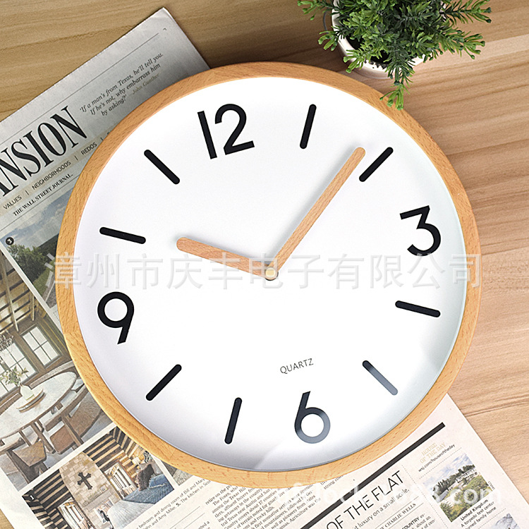 Factory Direct Sales New Wood Grain Wall Clock Beech Fashion Creative Mute Solid Wood Clock Living Room Bedroom round Wall Clocks