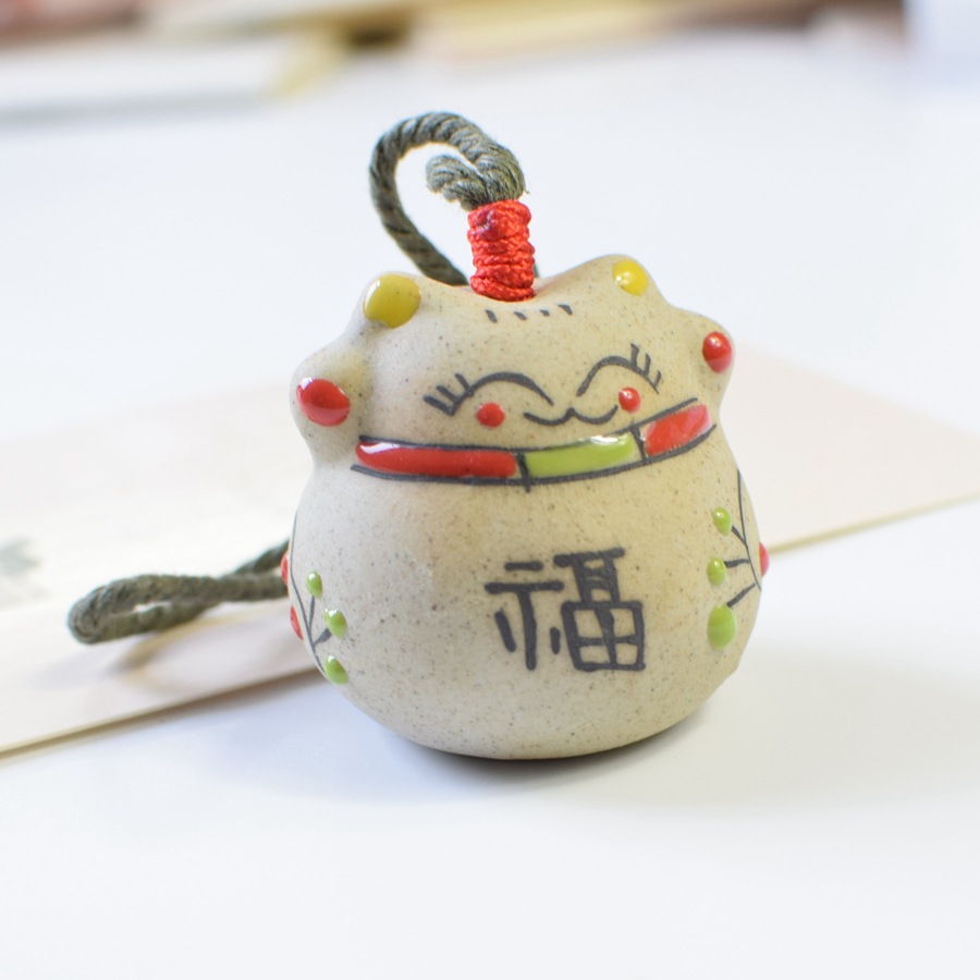 Japanese Creative Ceramic Lucky Cat Bell and Wind Chimes Pendant Furniture Decorative Porcelain craft Japanese Creative Ceramic Lucky Cat Bell and Wind Chimes Pendant Furniture Decorative Porcelain craft