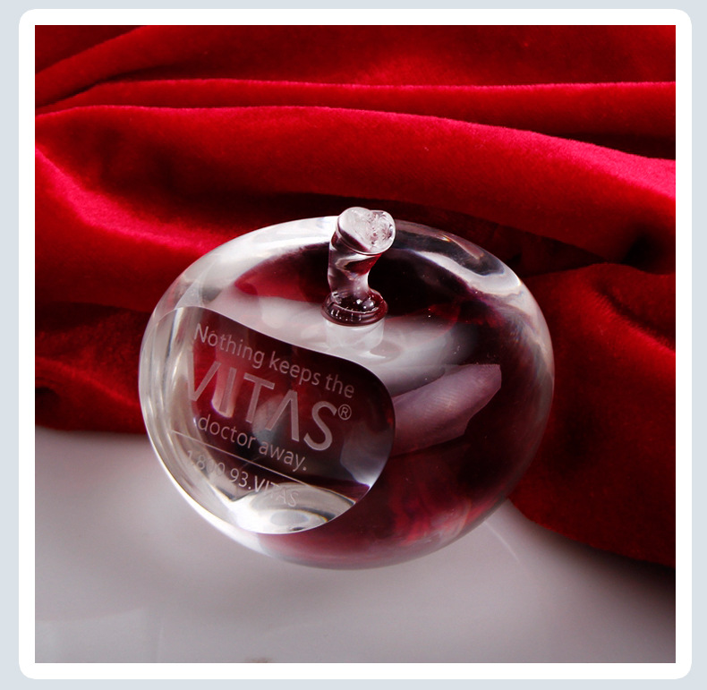 Manufacturers direct crystal crafts apple display Christmas valentine's day Christmas Eve to send girlfriend friends gifts Manufacturers direct crystal crafts apple display Christmas valentine's day Christmas Eve to send girlfriend friends gifts
