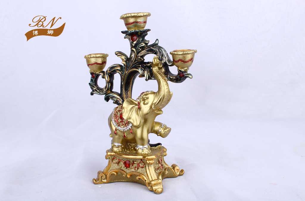 Resin Crafts European Gold Elephant-Type Candlestick Decoration Living Room TV Cabinet Wine Cabinet Creative Home Decorations