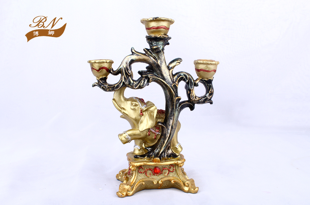 Resin Crafts European Gold Elephant-Type Candlestick Decoration Living Room TV Cabinet Wine Cabinet Creative Home Decorations Resin Crafts European Gold Elephant-Type Candlestick Decoration Living Room TV Cabinet Wine Cabinet Creative Home Decorations