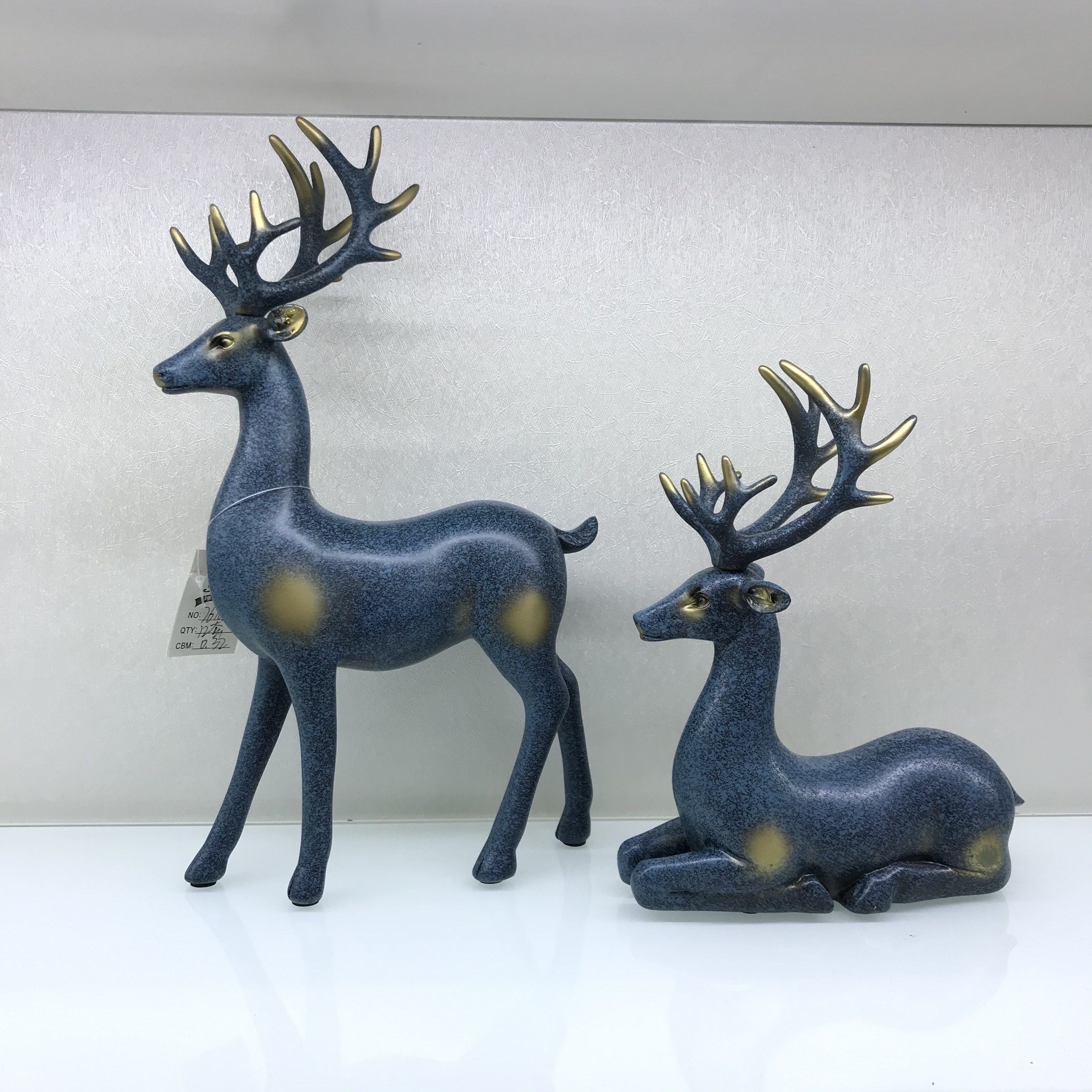 Resin Crafts European Blue Couple Pair Deer Decoration Living Room Home Decoration Decoration Creative Gift Special Offer Resin Crafts European Blue Couple Pair Deer Decoration Living Room Home Decoration Decoration Creative Gift Special Offer