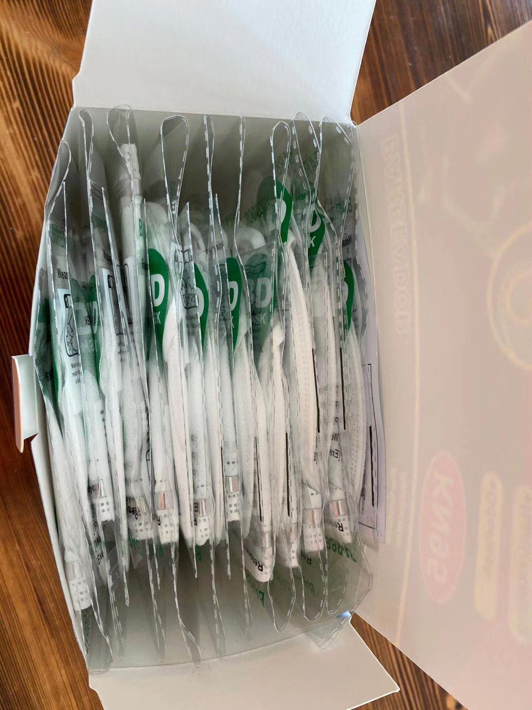 Wholesale adult built - in five - layer KN95 color dust respirator 99 melting spray dust respirator custom designed for civil use Wholesale adult built - in five - layer KN95 color dust respirator 99 melting spray dust respirator custom designed for civil use