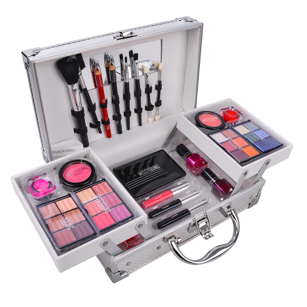 Foreign Trade Popular Style Cosmetics Set Makeup Set Lip Gloss Eye Shadow Blush Nail Polish Combination Set Cosmetic Case Foreign Trade Popular Style Cosmetics Set Makeup Set Lip Gloss Eye Shadow Blush Nail Polish Combination Set Cosmetic Case
