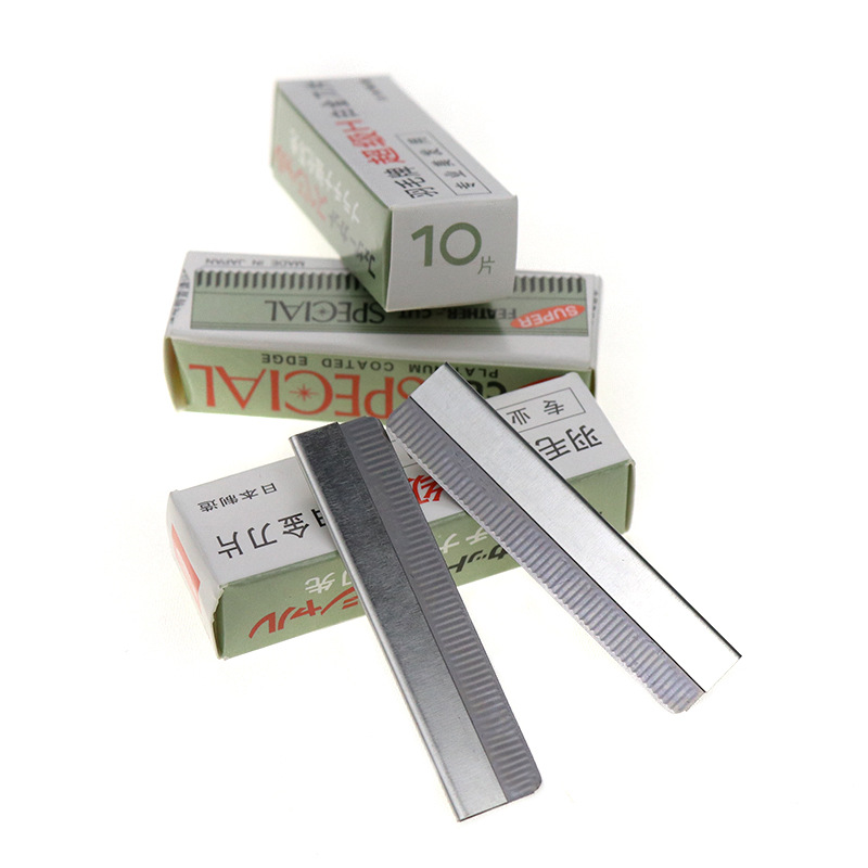 Korean Beauty Eyebrow Scraper Thrush Eye-Brow Knife Instrument Special Japanese Eyebrow Trimming Blade for Makeup Artist (10 Pieces)
