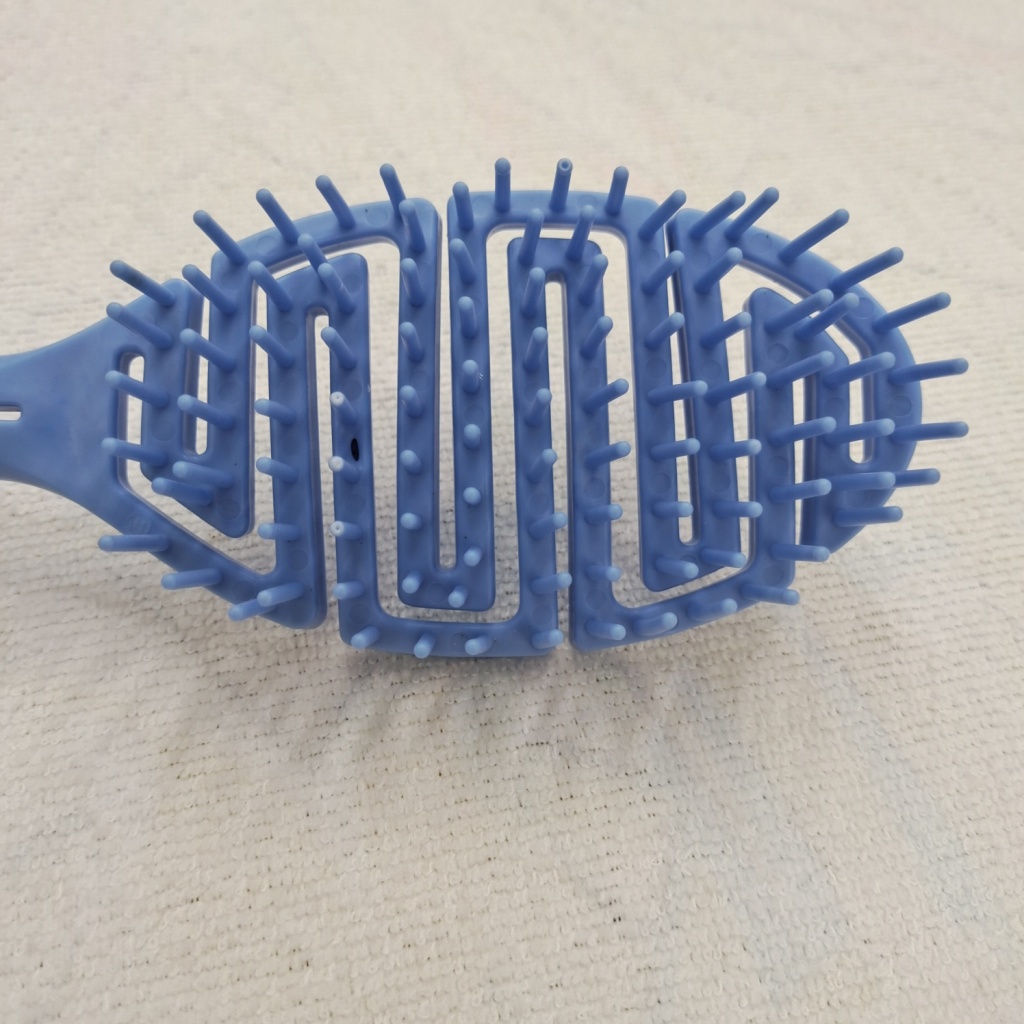 Bathroom Hollow Elastic Comb Broken Hair Massage Scalp Wet and Dry Static Tangle Teezer Princess Comb Mosquito-Repellent Incense Comb Bathroom Hollow Elastic Comb Broken Hair Massage Scalp Wet and Dry Static Tangle Teezer Princess Comb Mosquito-Repellent Incense Comb
