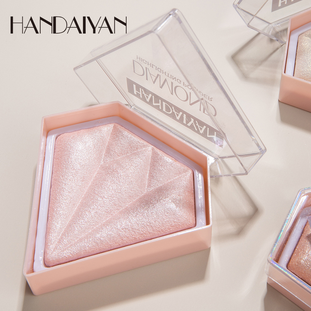 Handaiyan Han Daiyan Diamond Highlight Powder Brightening Skin Color Repair Glitter Nose Shadow Modification Three-Dimensional Brightening Handaiyan Han Daiyan Diamond Highlight Powder Brightening Skin Color Repair Glitter Nose Shadow Modification Three-Dimensional Brightening
