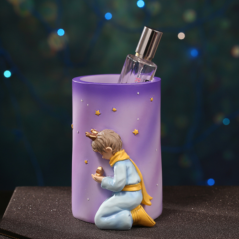 Creative Children's Desktop Little Prince Decoration Resin Crafts Makeup Storage Container Office Pencil Vase Decoration Creative Children's Desktop Little Prince Decoration Resin Crafts Makeup Storage Container Office Pencil Vase Decoration
