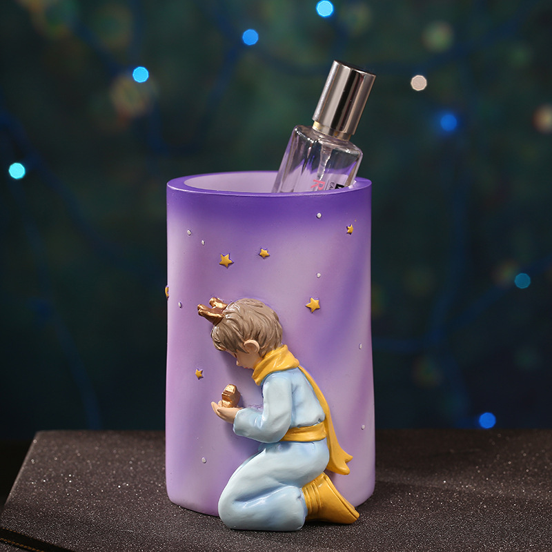 Creative Children&#039;s Desktop Little Prince Decoration Resin Crafts Makeup Storage Container Office Pencil Vase Decoration