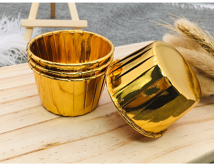 Gold and silver roll mouth roll Edge Cake Paper Cup Double-sided Aluminum roll Edge paper Cup Toasted High Gold and silver roll mouth roll Edge Cake Paper Cup Double-sided Aluminum roll Edge paper Cup Toasted High