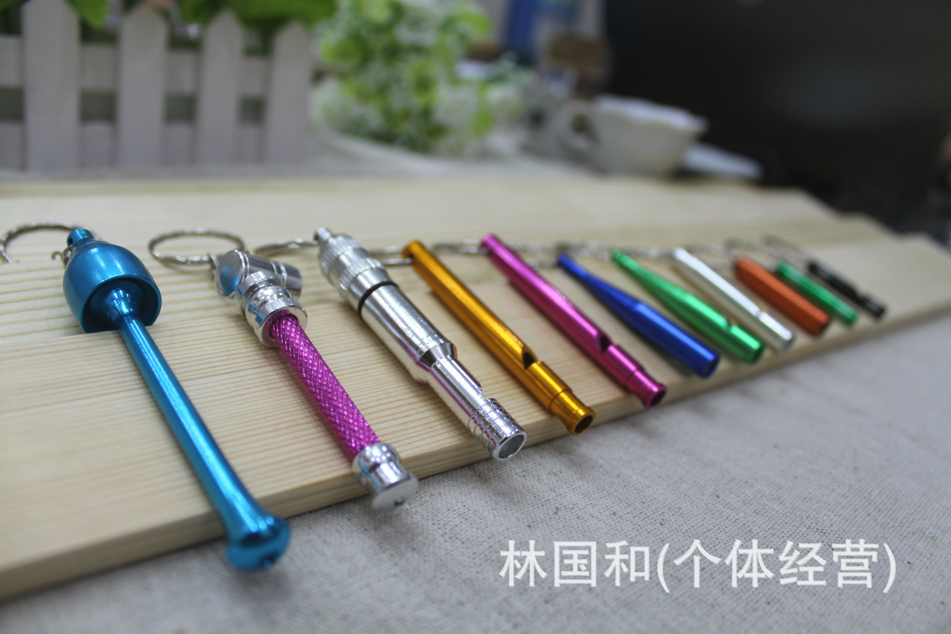 Small Aluminum Alloy Whistle Rescuing Whistle Whistle Fire Fighting Survival Whistle Aluminum Alloy Whistle Outdoor Supplies Small Aluminum Alloy Whistle Rescuing Whistle Whistle Fire Fighting Survival Whistle Aluminum Alloy Whistle Outdoor Supplies