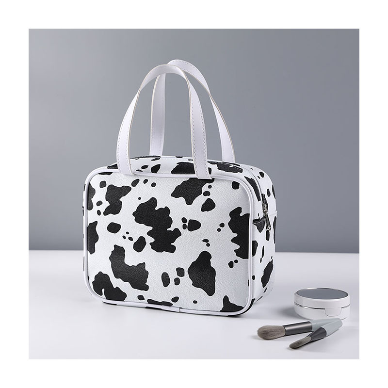 Cows Pattern Waterproof Bag Cosmetic Bag Internet Celebrity Portable Skin Care Wash Bag Creative Waterproof Travel Storage Bag