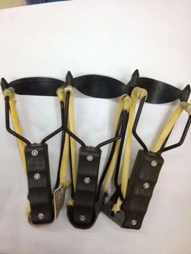 Outdoor Sports Iron Slingshot Playing Pheasant Toys Slingshot Small Recurve Smooth Slingshot Thick Leather Recurve Slingshot Explosion Models Outdoor Sports Iron Slingshot Playing Pheasant Toys Slingshot Small Recurve Smooth Slingshot Thick Leather Recurve Slingshot Explosion Models