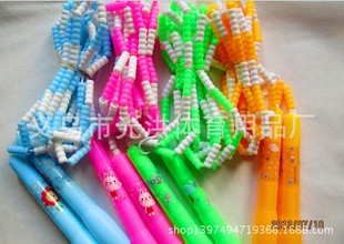 Factory Direct Sales Kick Shuttlecock Children's Traditional Entertainment Competition Small Sporting Goods Turkey Feather Shuttlecock Kick Shuttlecock Factory Direct Sales Kick Shuttlecock Children's Traditional Entertainment Competition Small Sporting Goods Turkey Feather Shuttlecock Kick Shuttlecock