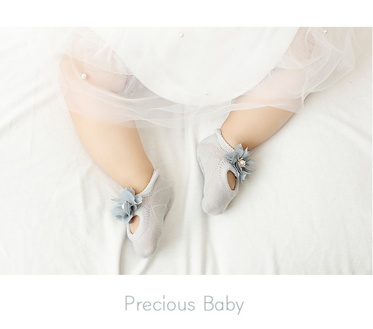 Spring and Autumn Hollow Flower Hole Baby Floor Socks Glue Dispensing Non-Slip Infant Socks Lace Bow Children's Socks Spring and Autumn Hollow Flower Hole Baby Floor Socks Glue Dispensing Non-Slip Infant Socks Lace Bow Children's Socks
