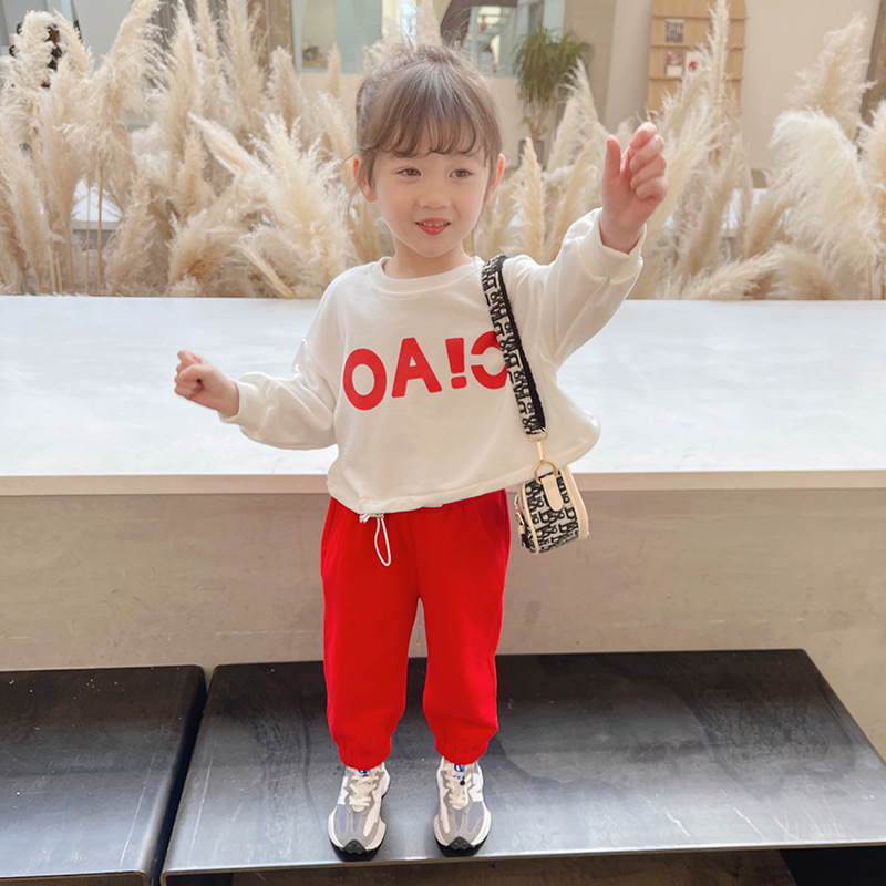 Girls' Autumn Set 2021 New Korean Style Trendy Spring and Autumn Children's Online Red Two-Piece Set Baby Clothes Fashion Girls' Autumn Set 2021 New Korean Style Trendy Spring and Autumn Children's Online Red Two-Piece Set Baby Clothes Fashion