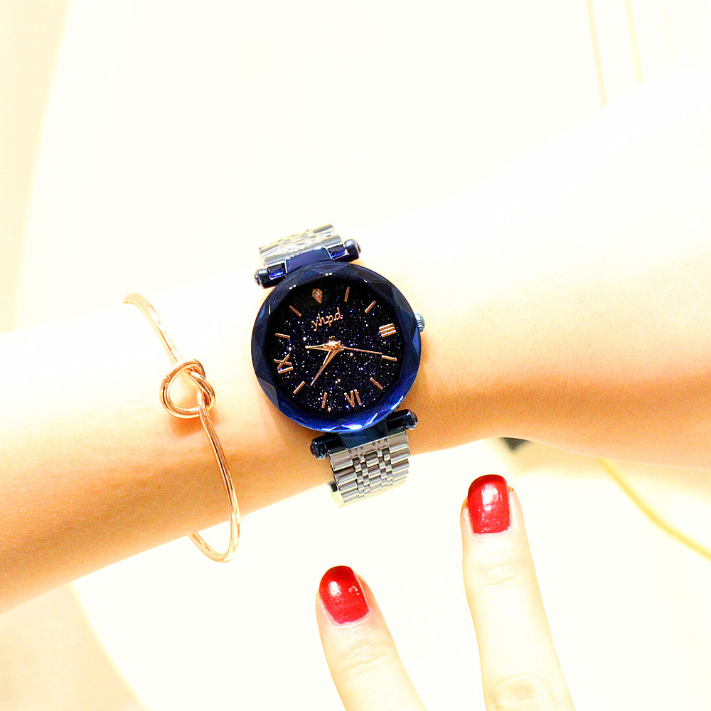 Retro Korean Type High-Profile Figure 2019 Counter Genuine Starry Sky Dial Rome Imported Movement Quartz Waterproof Bracelet Watch Retro Korean Type High-Profile Figure 2019 Counter Genuine Starry Sky Dial Rome Imported Movement Quartz Waterproof Bracelet Watch