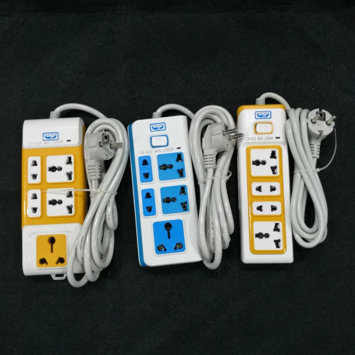 Factory Price Wholesale British Standard Plug with Switch Socket Safety Power Strip Extension Cable Patch Board Patch Board Factory Price Wholesale British Standard Plug with Switch Socket Safety Power Strip Extension Cable Patch Board Patch Board