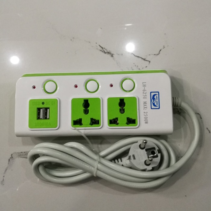 Factory Price Wholesale British Standard Plug with Switch Socket Safety Power Strip Extension Cable Patch Board Patch Board Factory Price Wholesale British Standard Plug with Switch Socket Safety Power Strip Extension Cable Patch Board Patch Board