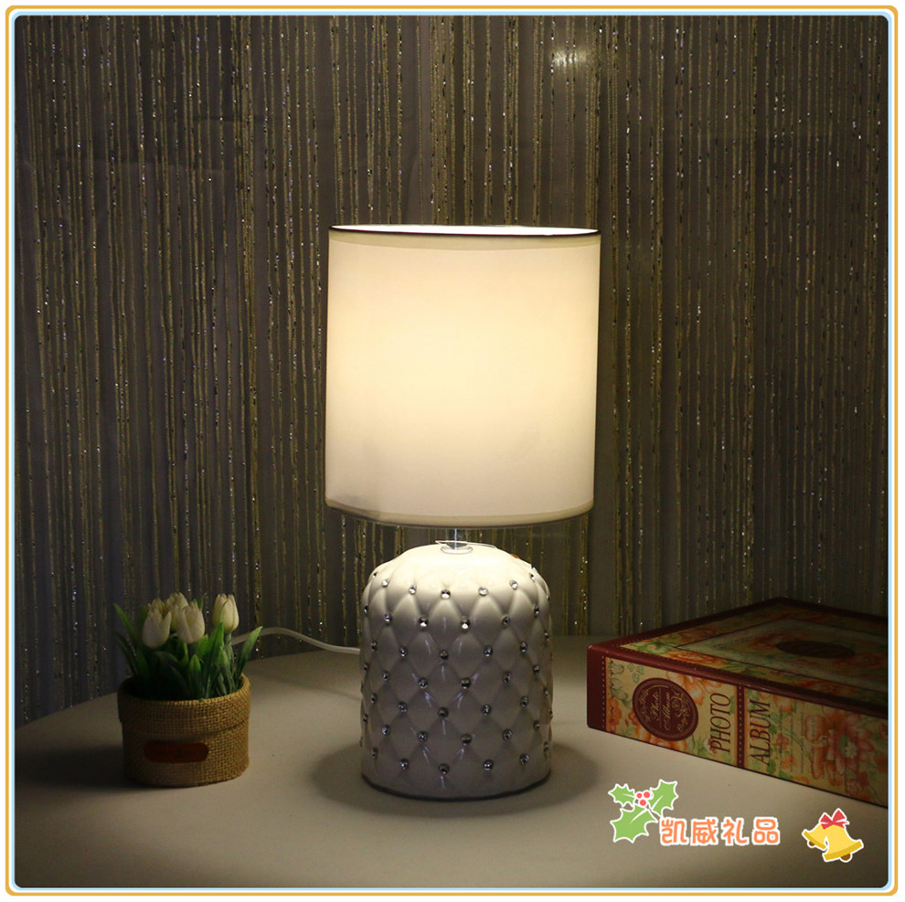 American Style Desk Lamp Bedside Lamp Bedroom Simple Ceramic Table Lamp Children's Room Student Dormitory Table Lamp