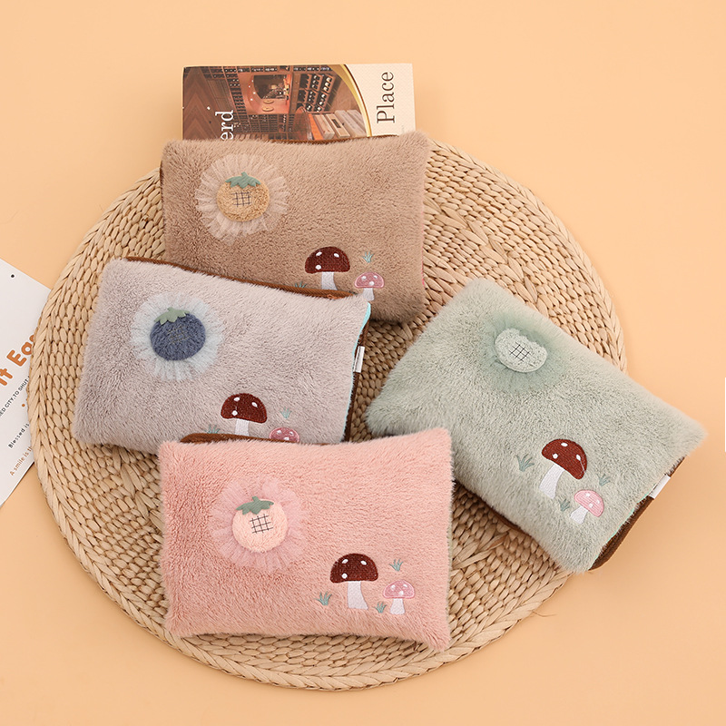 Hand Warmer Electric Hot Water Bag Heating Pad Rechargeable Waist Warmer Cute Explosion-Proof Plush Water Injection Female Hot-Water Bag Hand Warmer Electric Hot Water Bag Heating Pad Rechargeable Waist Warmer Cute Explosion-Proof Plush Water Injection Female Hot-Water Bag