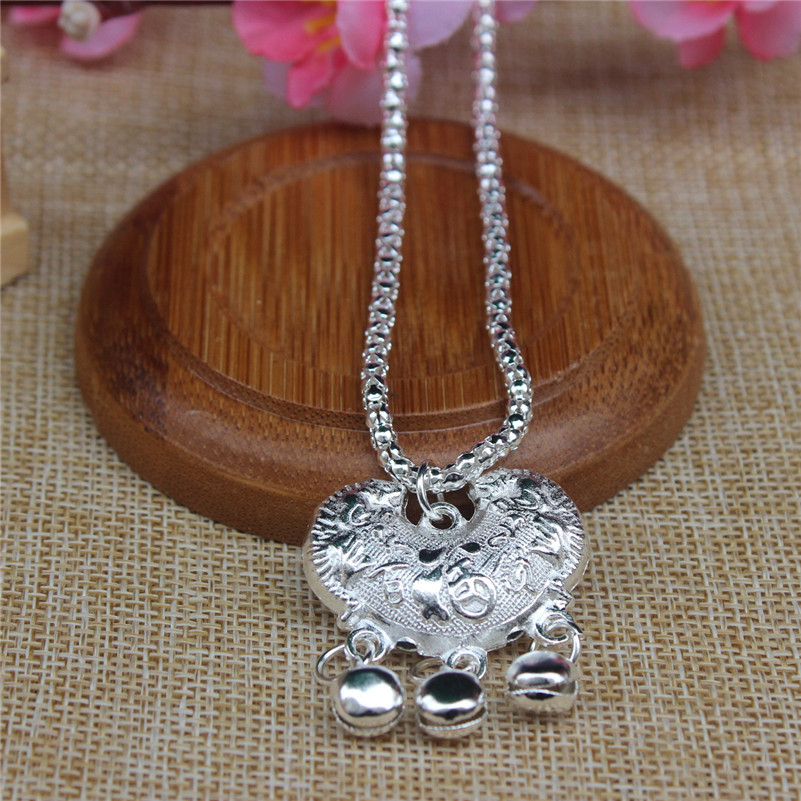 New Ethnic Style Imitation Silver Necklace Retro Longevity Lock-Shaped Pendant Long Life Hundred-Year-Old Necklace Imitation Silver Necklace for Women New Ethnic Style Imitation Silver Necklace Retro Longevity Lock-Shaped Pendant Long Life Hundred-Year-Old Necklace Imitation Silver Necklace for Women