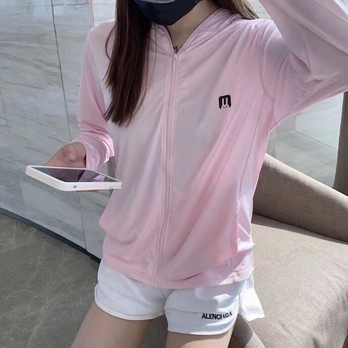 New Summer Ice Silk Breathable Sun Protection Clothing with Finger Lock Couple Outdoor Riding Fashion Sun-Proof Hooded Sun Protection Clothing New Summer Ice Silk Breathable Sun Protection Clothing with Finger Lock Couple Outdoor Riding Fashion Sun-Proof Hooded Sun Protection Clothing