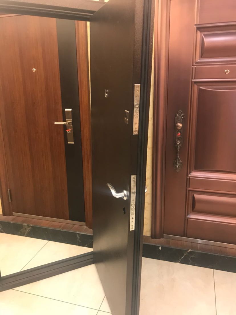 Export Russian Door Anti-Theft Door Iron Door Thermal Insulation Door Steering Lock Steeldoor