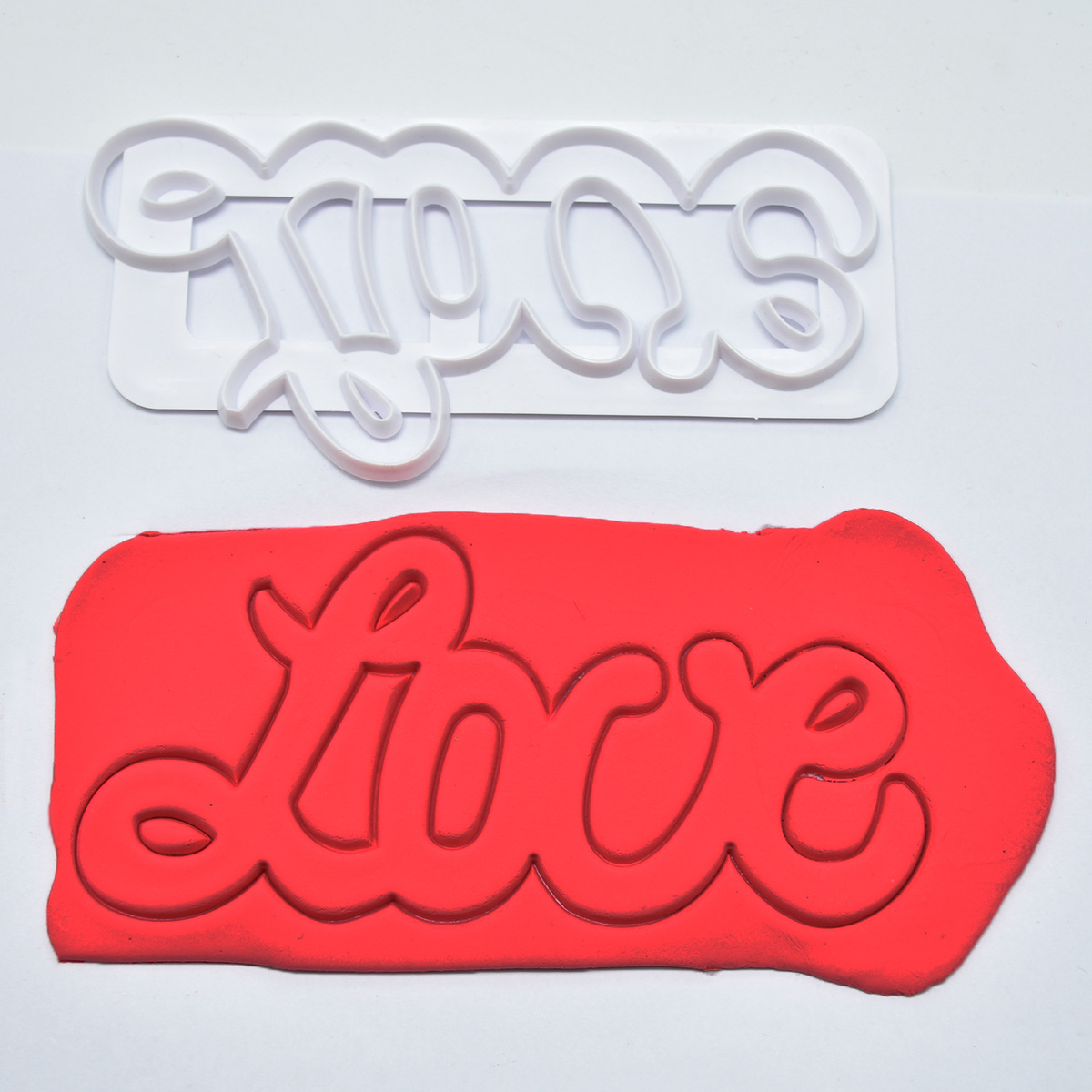 DIY Baking Christmas Clothes Men and Women Cutter Fondant Brickearth Plastic Clothes Cutter Biscuit Mold