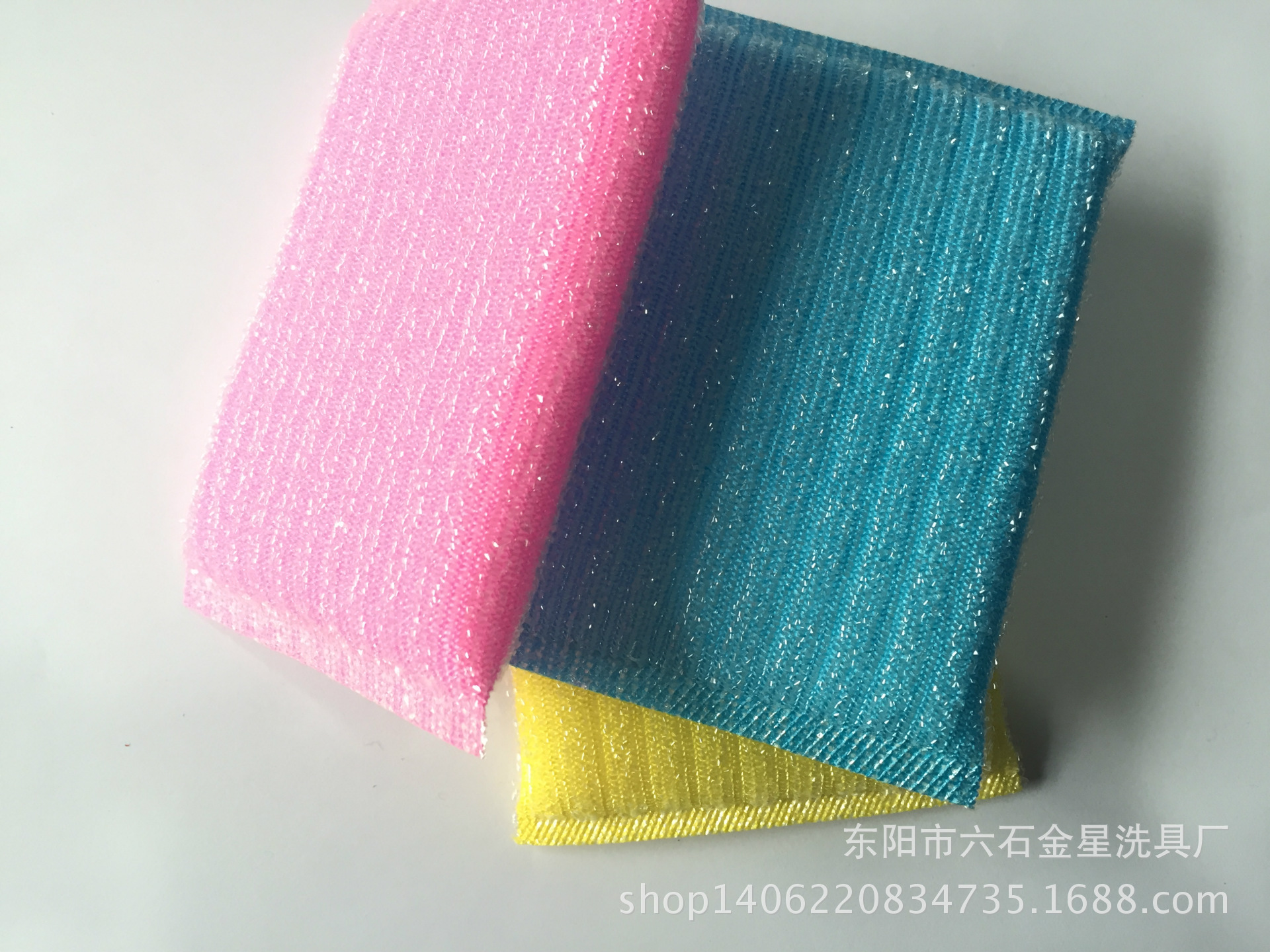 Kitchen supplies rectangular double-sided washing dishes wipe 100 clean sponge dish towel 1 Yuan wholesale washing King hanging card Kitchen supplies rectangular double-sided washing dishes wipe 100 clean sponge dish towel 1 Yuan wholesale washing King hanging card