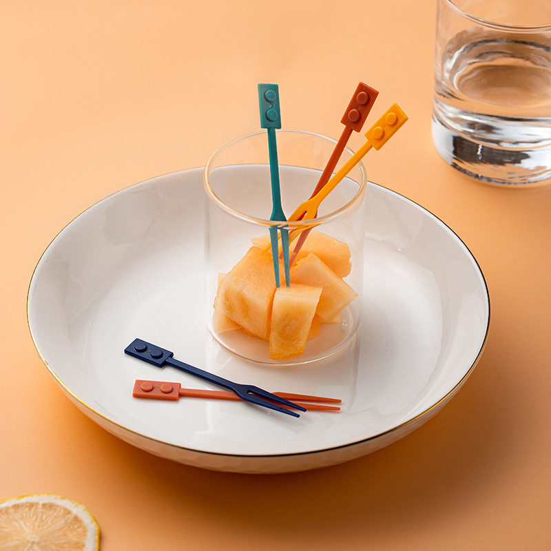 Creative Fruit Toothpick Disposable Household Fruit Fork Cute Dessert Fork Cake Small Fork Hotel Western Food Fruit Fork