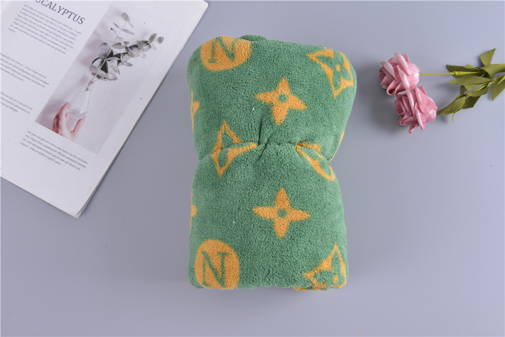 Household Men and Women Bathing Bath Towel Adult Wearable Large Bath Towel Water-Absorbing Quick-Drying Pure Cotton Cute Embroidery Children Wrapping Towel Household Men and Women Bathing Bath Towel Adult Wearable Large Bath Towel Water-Absorbing Quick-Drying Pure Cotton Cute Embroidery Children Wrapping Towel