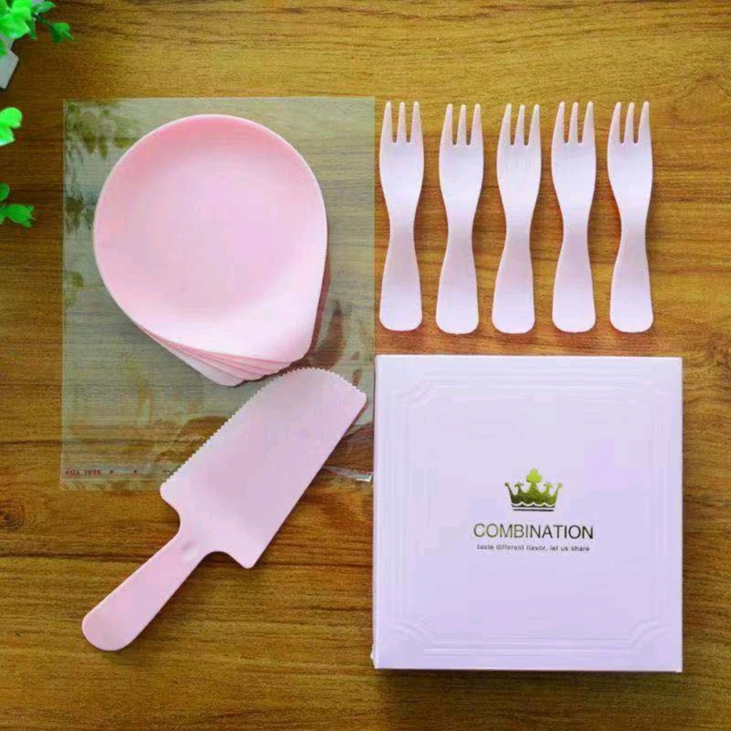 High-End Cake Tableware Paper Plate for Cake Disposable Dish Spork Package Cutlery Tray Candle Tableware Set High-End Cake Tableware Paper Plate for Cake Disposable Dish Spork Package Cutlery Tray Candle Tableware Set