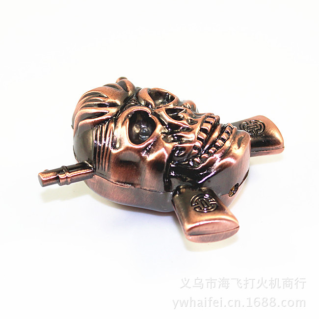 The supply of 599 flash skull Guaijiao metal lighter and Yanju into new ideas The supply of 599 flash skull Guaijiao metal lighter and Yanju into new ideas