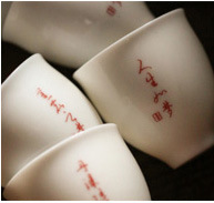 Handmade and HandPainted Cover Bowl Pot Tray Kung Fu Tea Set Dry Tea Table Retro Celadon Glaze NonTray Cover Bowl Handmade and HandPainted Cover Bowl Pot Tray Kung Fu Tea Set Dry Tea Table Retro Celadon Glaze NonTray Cover Bowl
