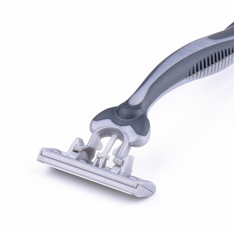 Max Factory Direct Men&#039;s Disposable Manual Shaver Three-Layer Scraper Stainless Steel Old-Fashioned Razor New