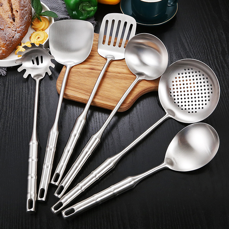 304 Thickened Stainless Steel Kitchenware Set Hollow Bamboo Handle Ladle Spoon Kitchen Cooking Utensils Soup Spoon Leakage