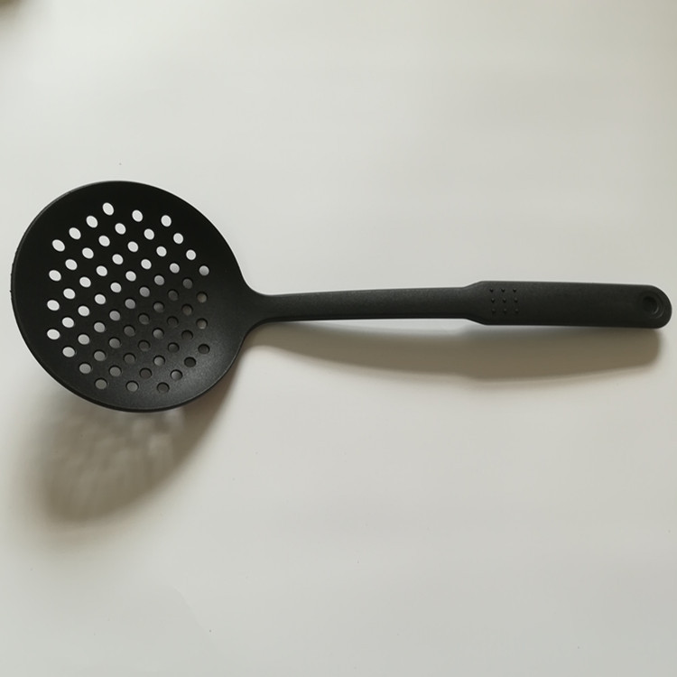 Factory Direct Sales High Temperature Resistant Nylon 7-Piece Kitchen Ware Set Non-Stick Pan Spatula Soup Spoon Spaghetti Fishing Slotted Turner Soup Ladle